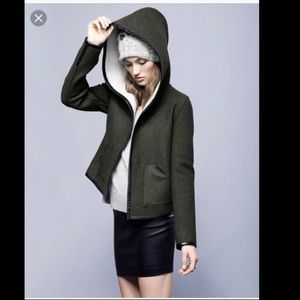 Cute Wool reversible Army green jacket w/leather